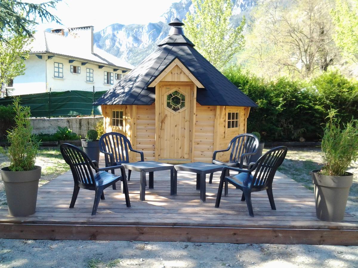 Hotel La Gare LʼArgentière-la-Bessée Eksteriør billede